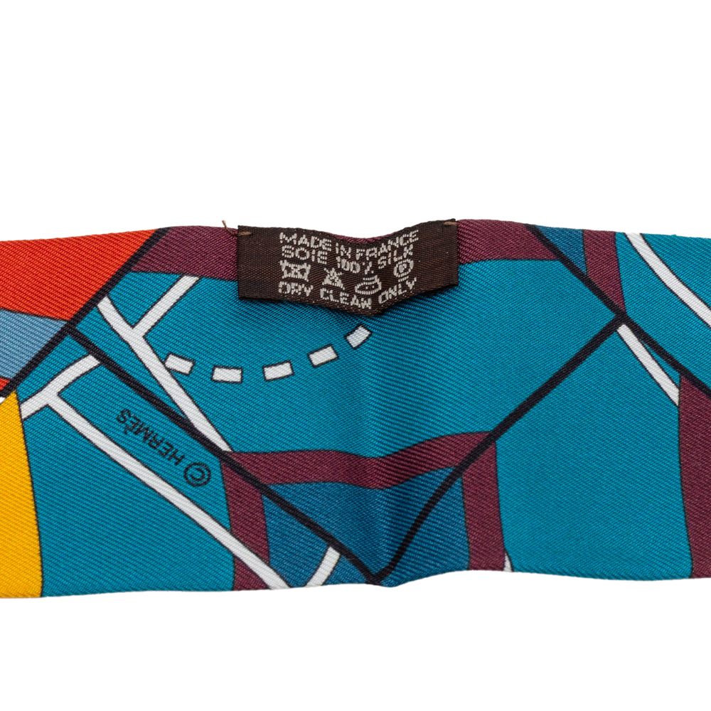 Pre-Loved Hermes Sportif Silk Twilly Scarf - Picture 2 of 5